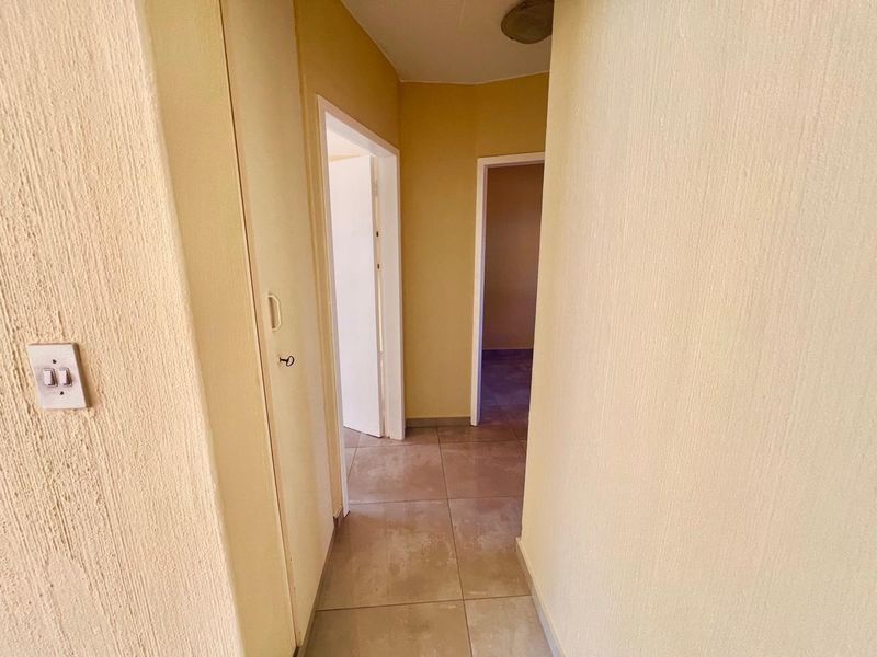 Apartment To Rent in Ferndale, Randburg - Photo 9