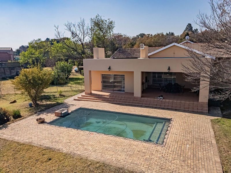 House For Sale in Chartwell, Randburg - Photo 9