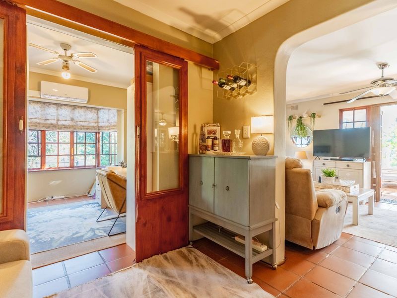 House For Sale in Waterfall, Hillcrest, KwaZulu Natal - Photo 5
