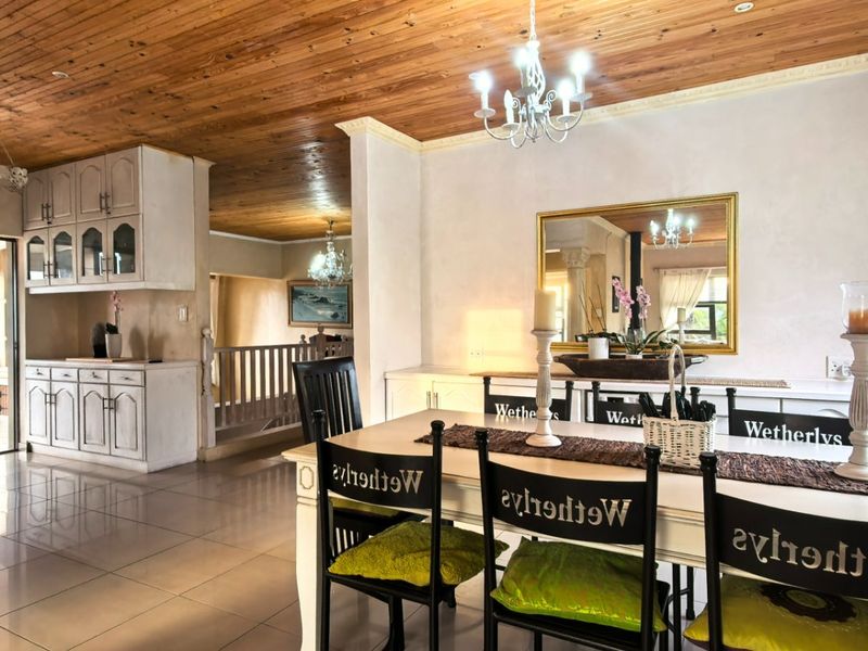 Wilderness Retreat with Authentic Tuscan Flair - Photo 8