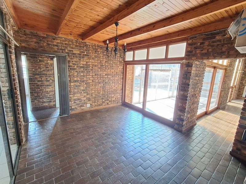 House For Sale in Wierda Park, Centurion - Photo 5