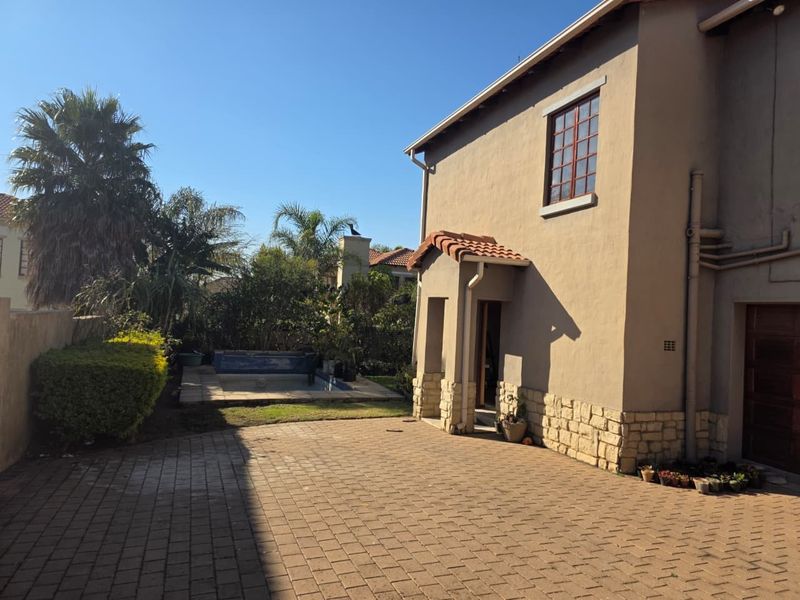 House For Sale in Summerset Midrand - Photo 1