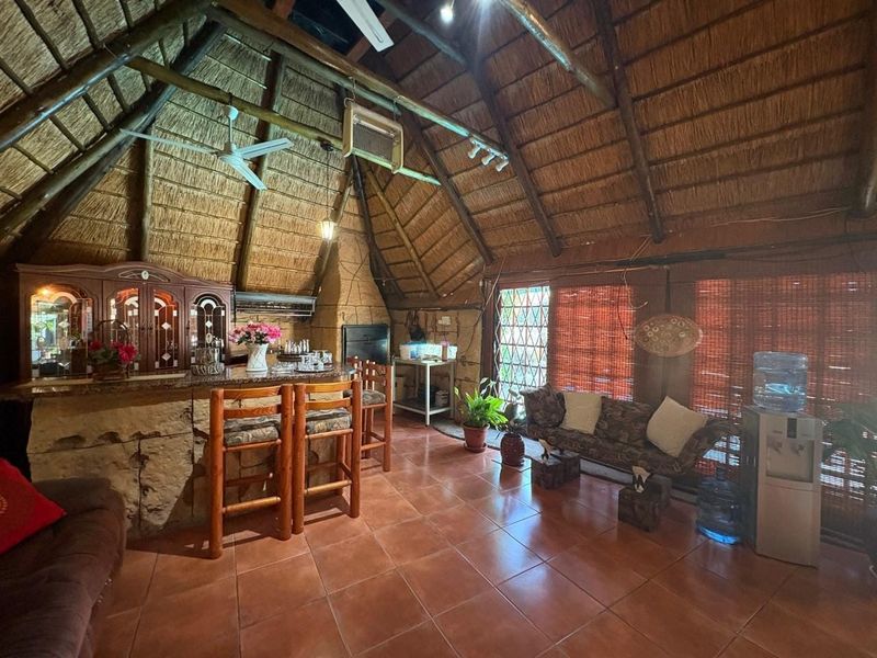 House For Sale in Pioneer Park, Newcastle, KwaZulu Natal - Photo 5