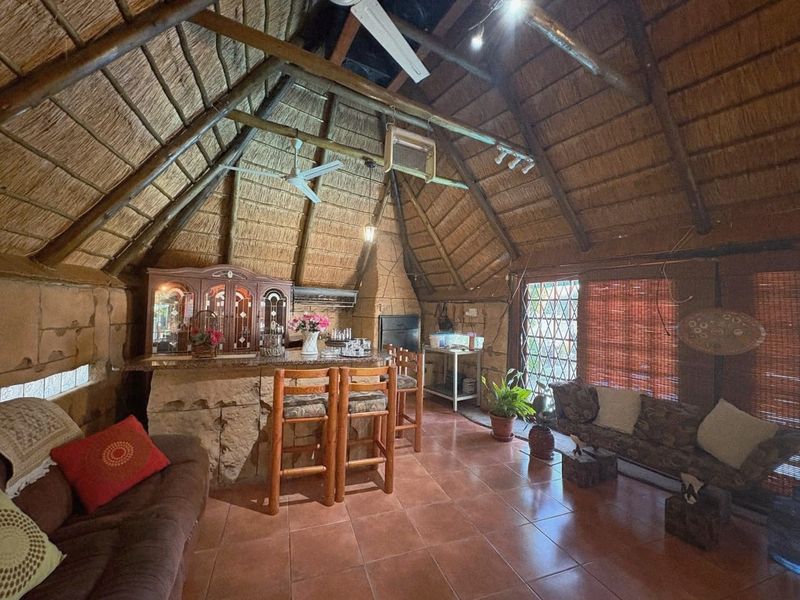 House For Sale in Pioneer Park, Newcastle, KwaZulu Natal - Photo 6