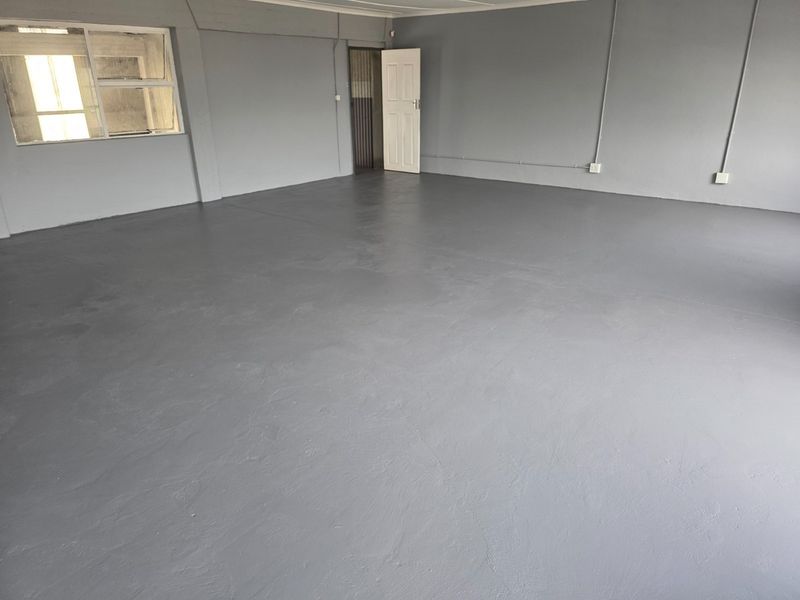 230m2 Warehouse with an Office To Let in Dal Josafat, Paarl - Photo 7
