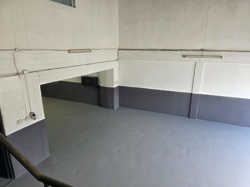 230m2 Warehouse with an Office To Let in Dal Josafat, Paarl - Photo 5