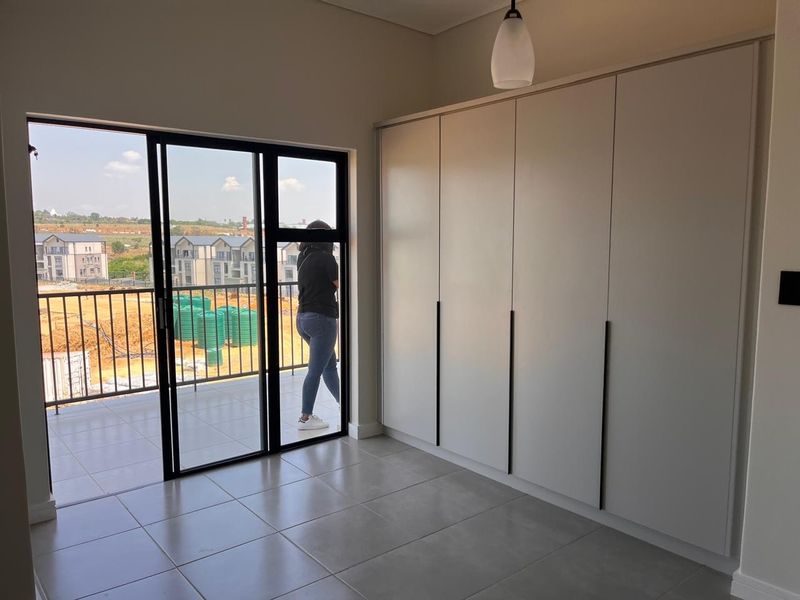 2 Bedroom Apartment in Munyaka Lifestyle Estate - Photo 2