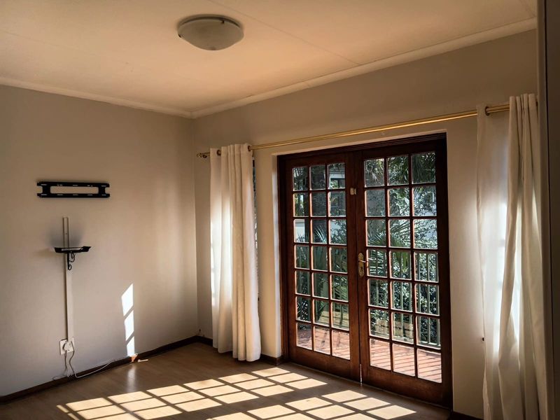 Execuive FamilySanctuary For Sale in Amandasig, Akasia - Photo 10