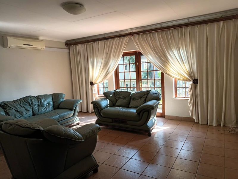 Execuive FamilySanctuary For Sale in Amandasig, Akasia - Photo 7