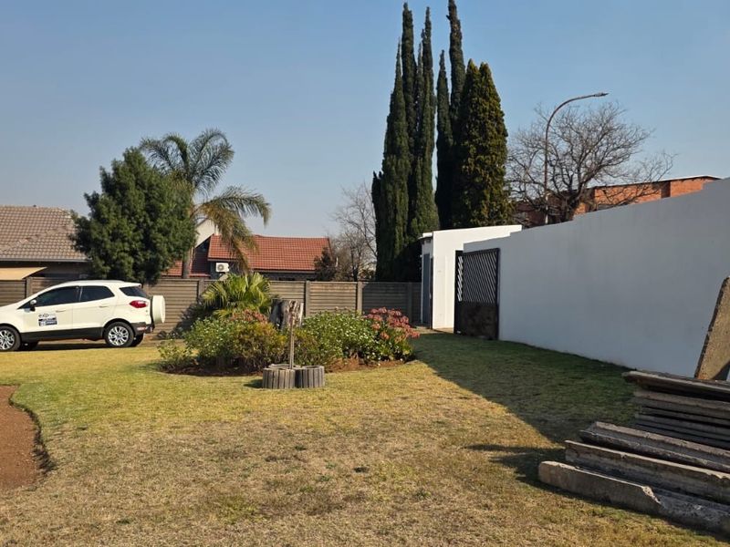 House For Sale in Fransville, Witbank - Photo 2