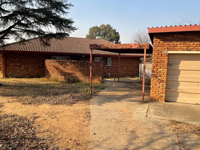 House For Sale in Kriel - Photo 6