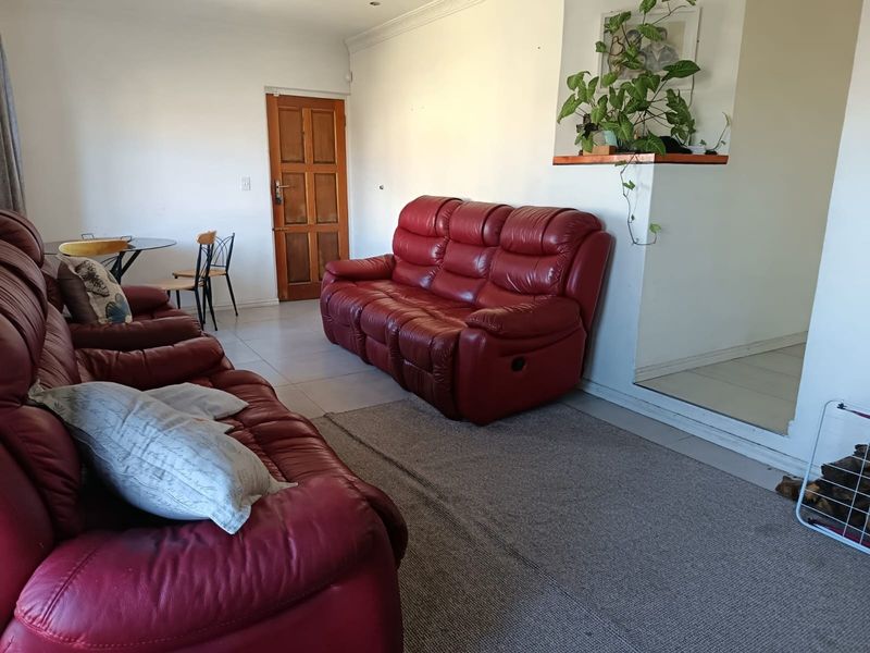 3 BEDROOM HOUSE WITH POOL - Photo 6