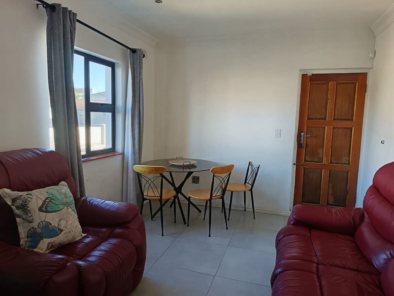 3 BEDROOM HOUSE WITH POOL - Photo 4