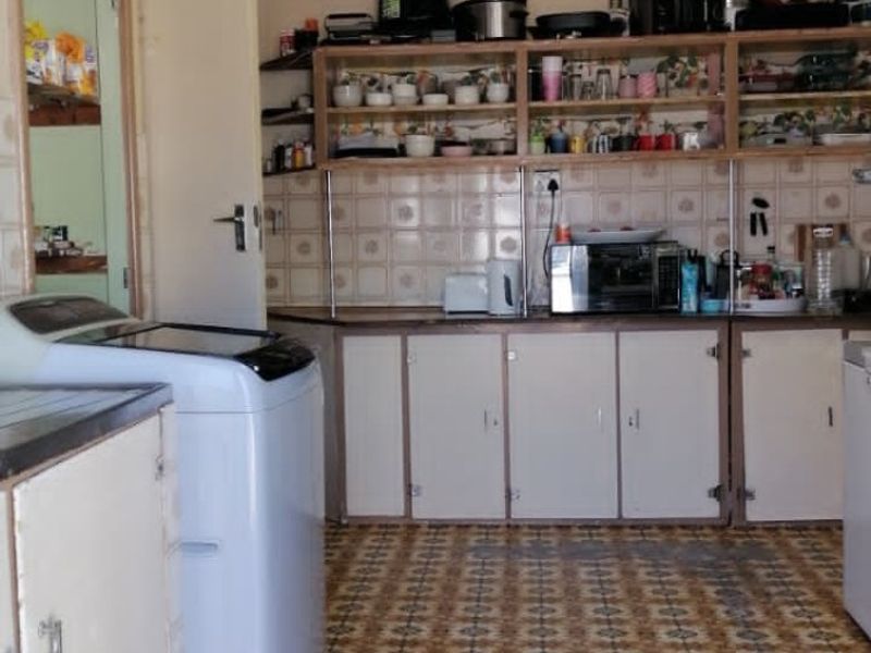 Ideal Starter Home with Great Potential! - Photo 6