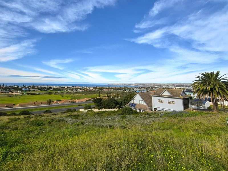 Vacant land in Hartenbos - ready for your custom build - Photo 3