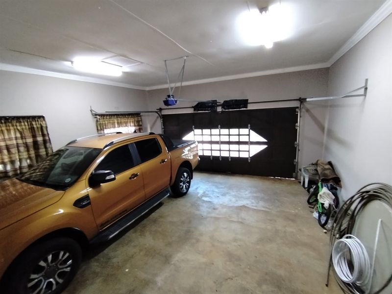 Beautiful house for sale in Panorama, Empangeni - Photo 3