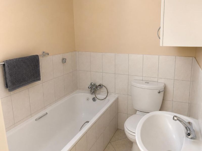 Apartment For Sale in Sylviavale, Vanderbijlpark - Photo 7
