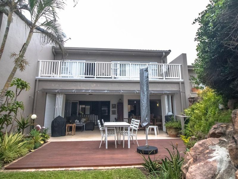 4 bed beachfront Townhouse For Sale in Umhlanga, KwaZulu Natal - Photo 3