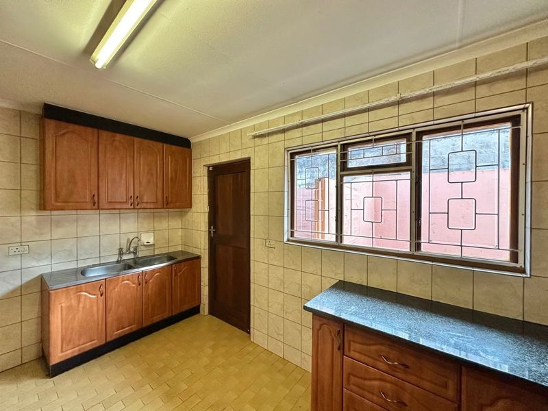 House For Rent in Newlands West, Durban, KwaZulu Natal - Photo 10