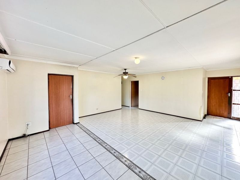 House For Rent in Newlands West, Durban, KwaZulu Natal - Photo 7