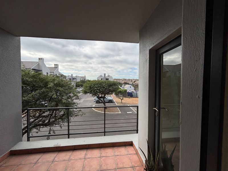 Apartment For Sale in Royal Ascot, Milnerton - Photo 6