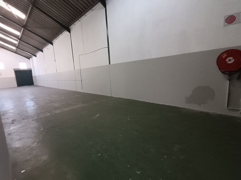 Warehouse To Rent in Durban North, KwaZulu Natal - Photo 4