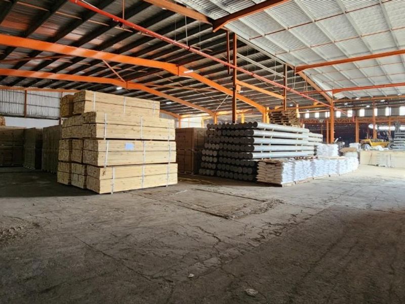 Warehouse For Sale in Mobeni, Durban, KwaZulu Natal - Photo 1