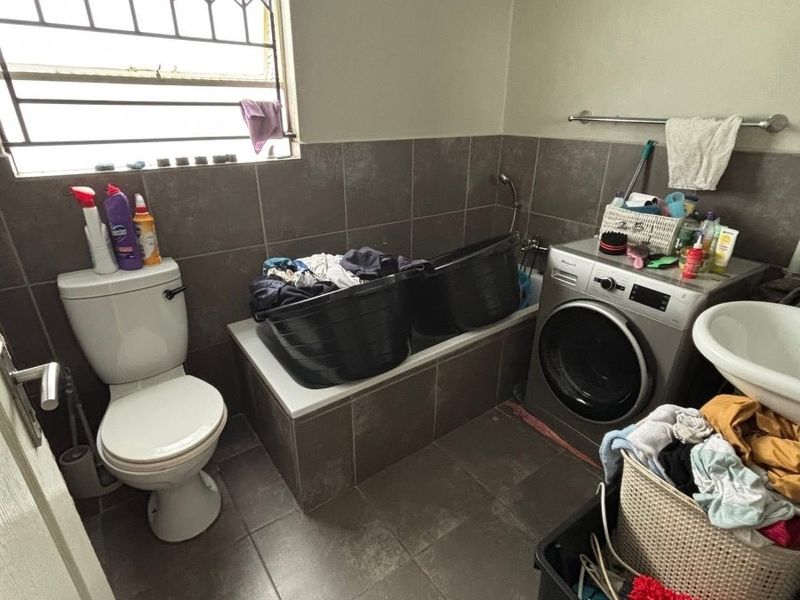 House For Sale in Karino, Nelspruit - Photo 9