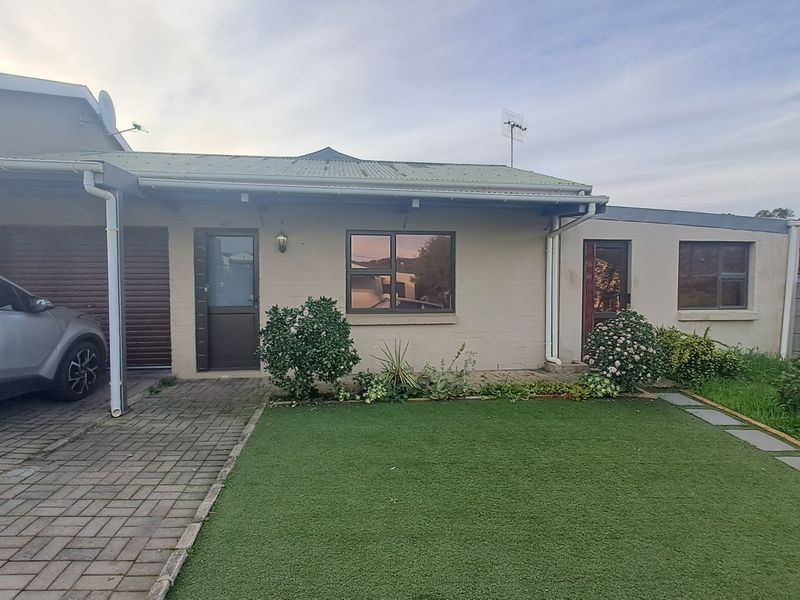 3 Bedroom House for Sale in Dalsig, Malmesbury - Photo 1