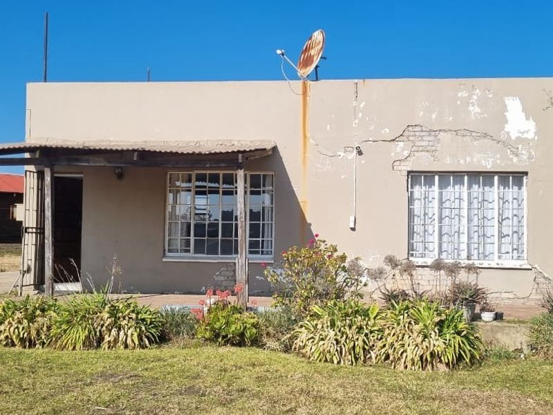 1.2-Hectare Smallholding with Spacious Workshop - in Benoni AH, Benoni - Photo 3