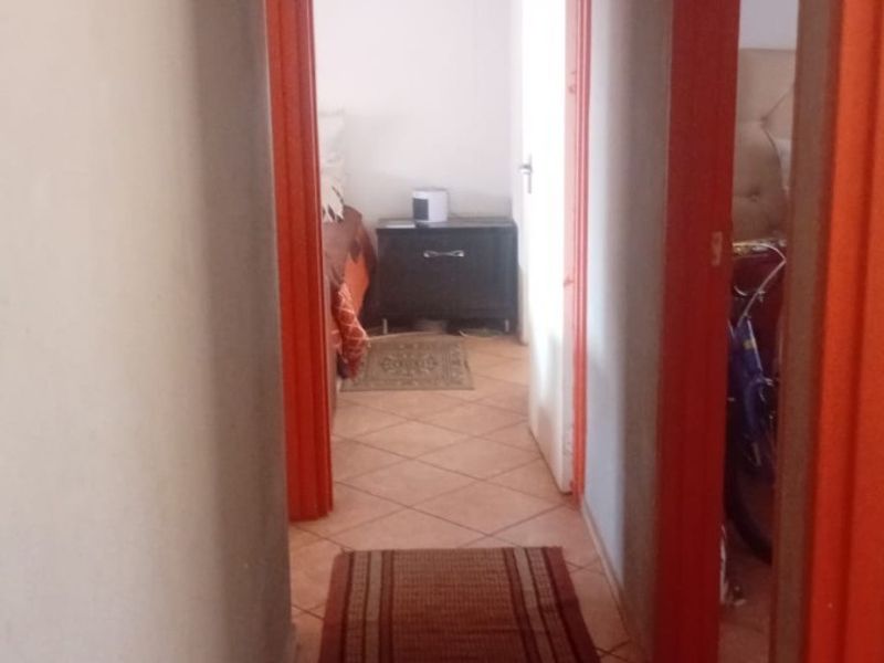3 bedroom House For Sale in Mahube , Gemvalley ,Pretoria - Photo 6