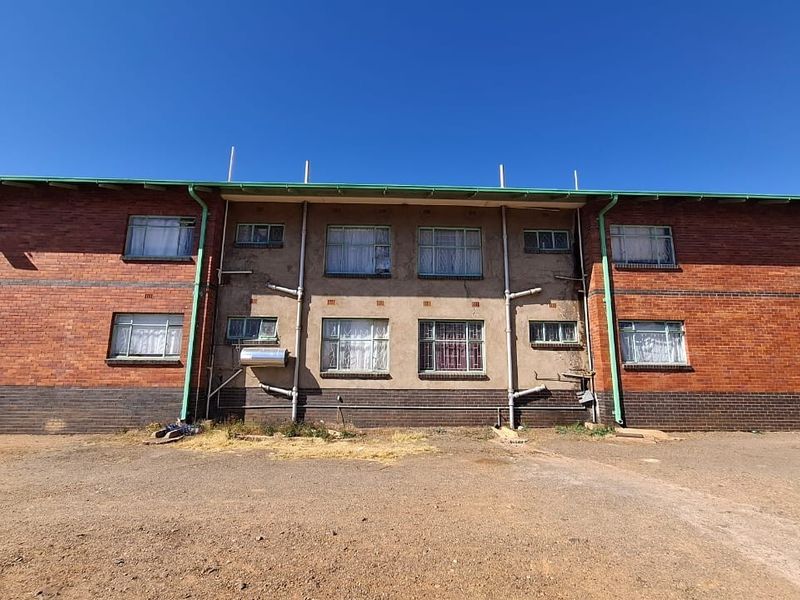 Commercial Property Listing - 16 Income-Generating Flats Hartswater, Northern Cape - Photo 4