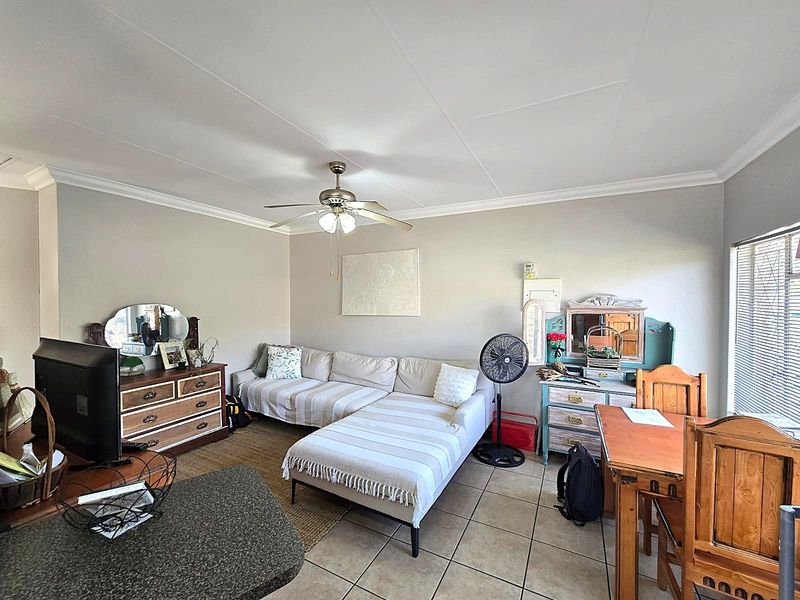 Pragtige 1-Slaapkamer Tuinwoonstel / Woonstel te Huur - Magalieskruin - Photo 1