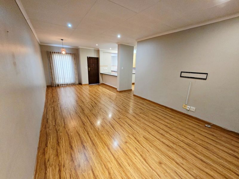 Townhouse For Sale in Monavoni, Centurion - Photo 10