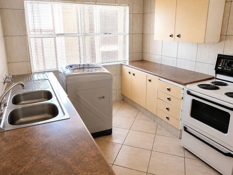 Apartment For Sale in Northmead, Benoni - Photo 5