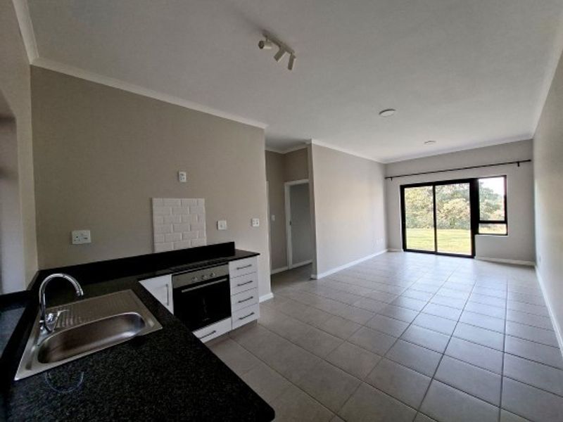Modern Ensuite ApartmentTo Rent in Waterfall, Hillcrest, KwaZulu Natal - Photo 1