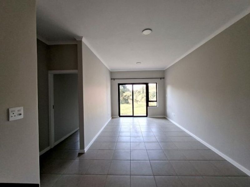 Modern Ensuite ApartmentTo Rent in Waterfall, Hillcrest, KwaZulu Natal - Photo 5