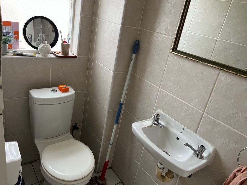 2 Bedroom Townhouse For Sale On Woodbridge Island - Photo 7