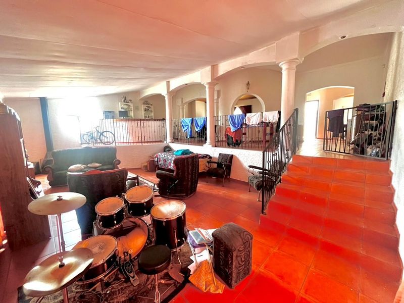 Exclusive Standard Bank Easysell Opportunity Spacious Home in Florida Hills - Photo 9