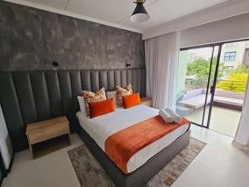 Complex To Rent in Fourways, Sandton - Photo 8