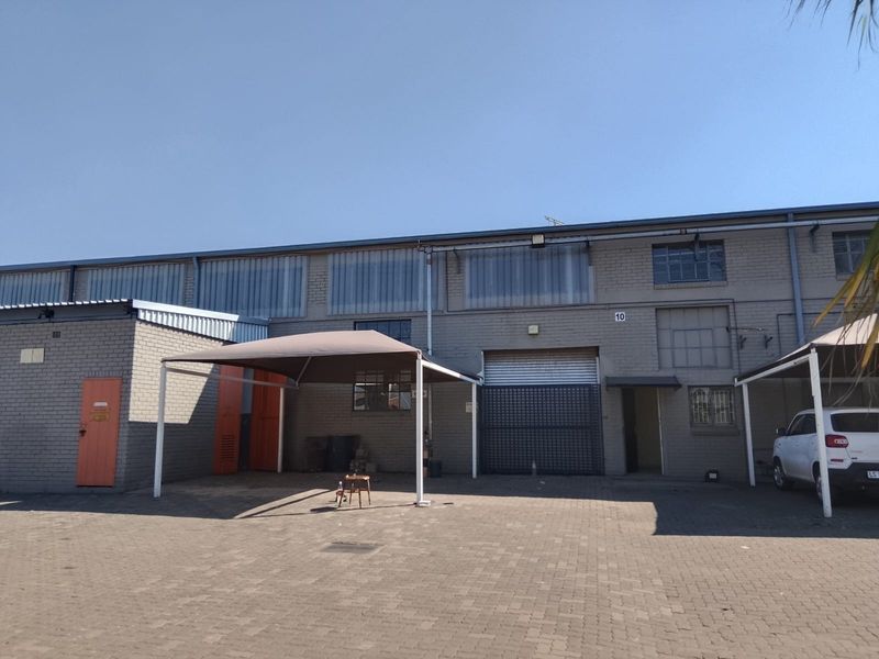 Prime Industrial Warehouse To Let - Secure Business Park Benoni South - Photo 1
