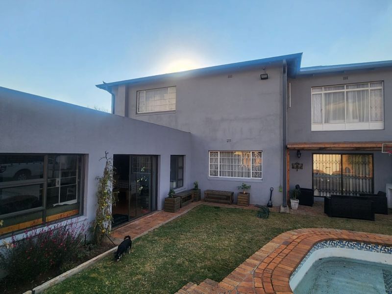 5 Bedroom House To Rent in Brenthurst, Brakpan - Photo 10