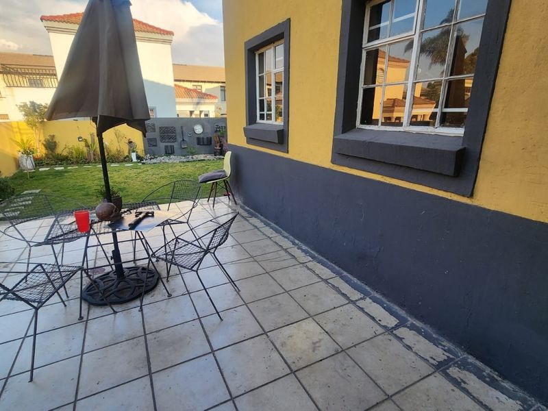 Charming 2-Bedroom Duplex to Let in Brakpan North - Photo 4