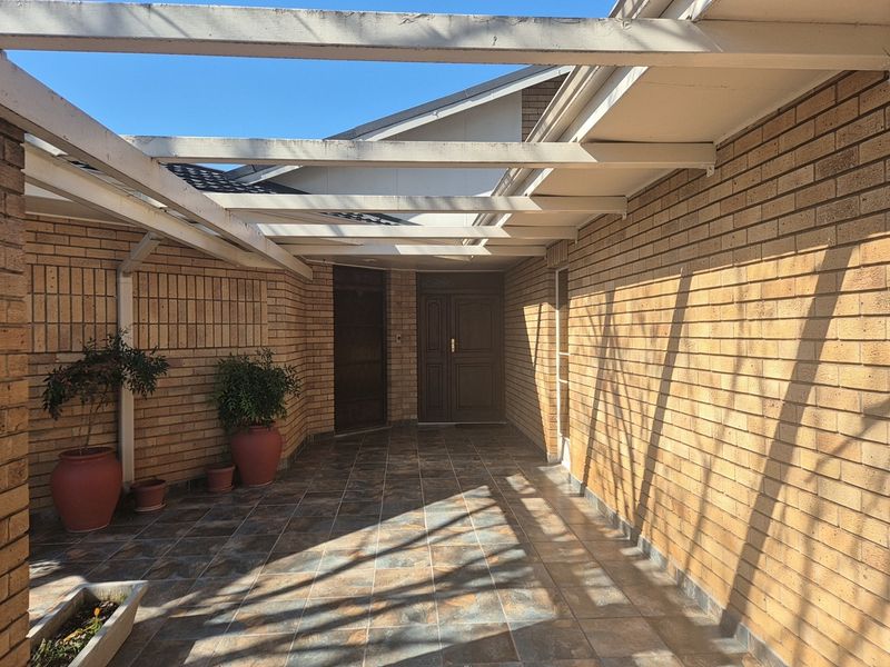 House For Sale in Heilige Akker, Potchefstroom, North West - Photo 4