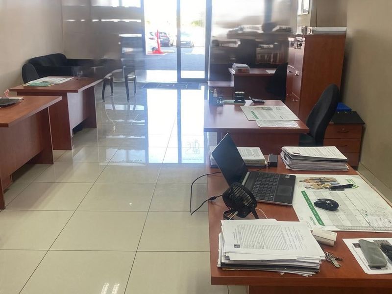 Commercial Property To Rent in North Riding, Randburg - Photo 3