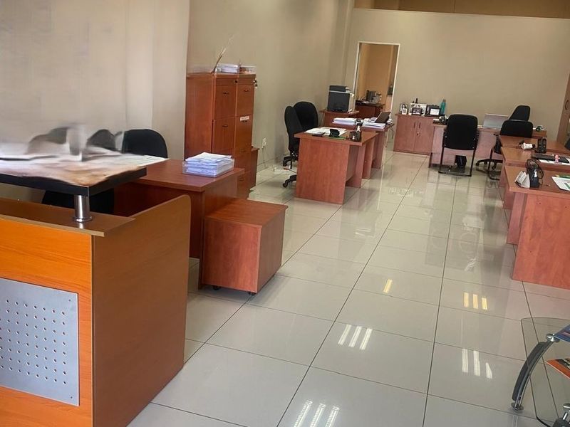 Commercial Property To Rent in North Riding, Randburg - Photo 5
