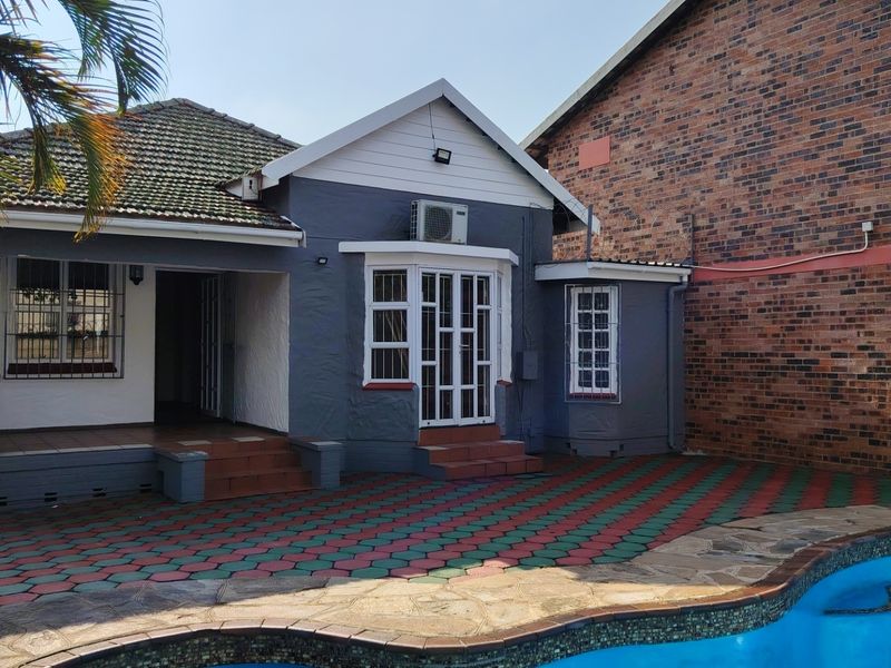 Townhouse For Sale in Musgrave, Durban, KwaZulu Natal - Photo 1