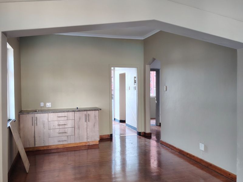 Townhouse For Sale in Musgrave, Durban, KwaZulu Natal - Photo 4