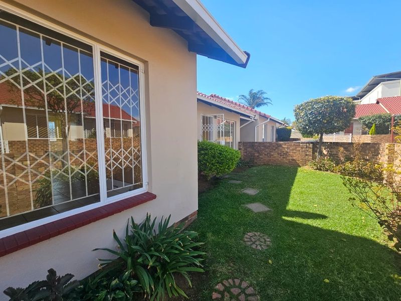 Townhouse To Rent in Ormonde, Johannesburg - Photo 1