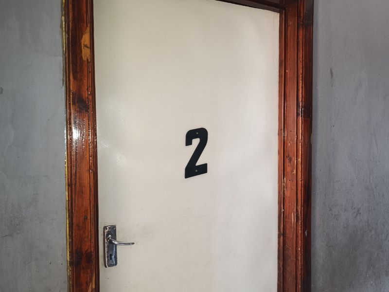 13 Unit House For Sale in Brixton, Johannesburg - Photo 4